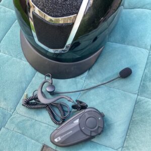 Equestrian communication system eQuestConnect Q7 - set for a trainer and rider